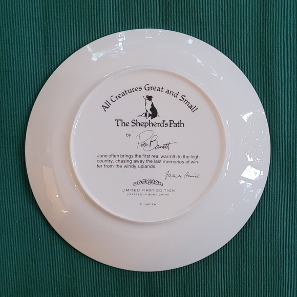 Complete Plate Collection of "All Creatures Great and Small" - Picture 13 of 13